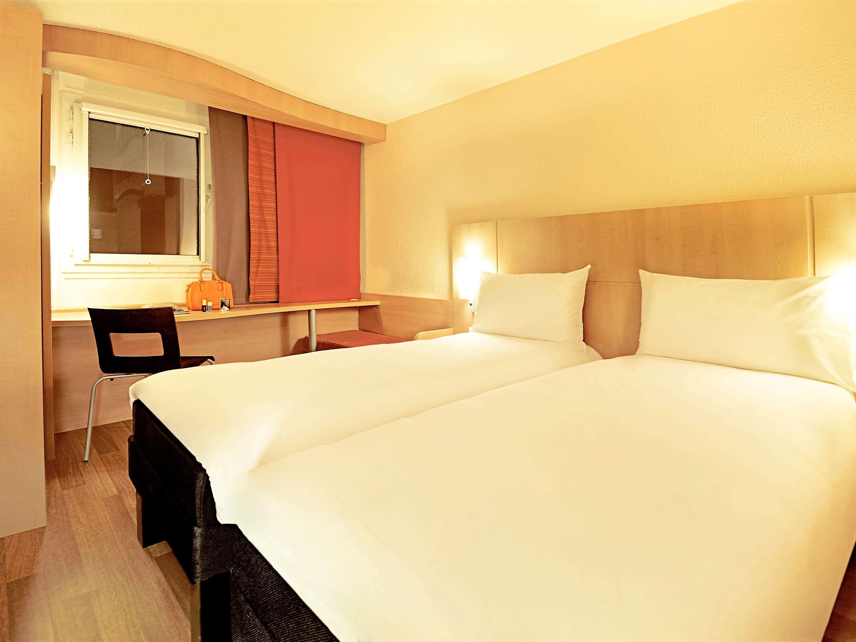 Ibis Bristol Temple Meads Hotel Ngoại thất bức ảnh