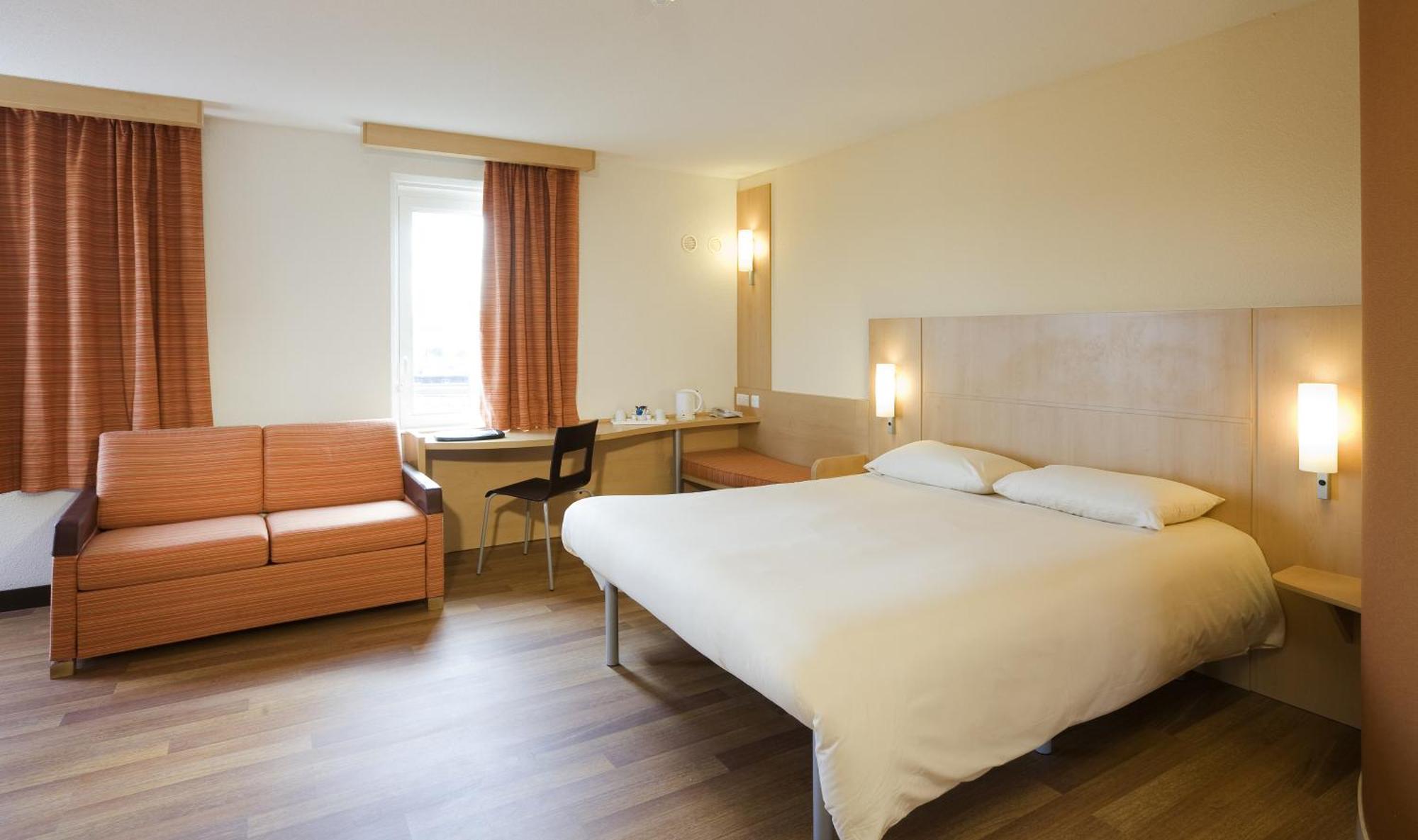 Ibis Bristol Temple Meads Hotel Phòng bức ảnh