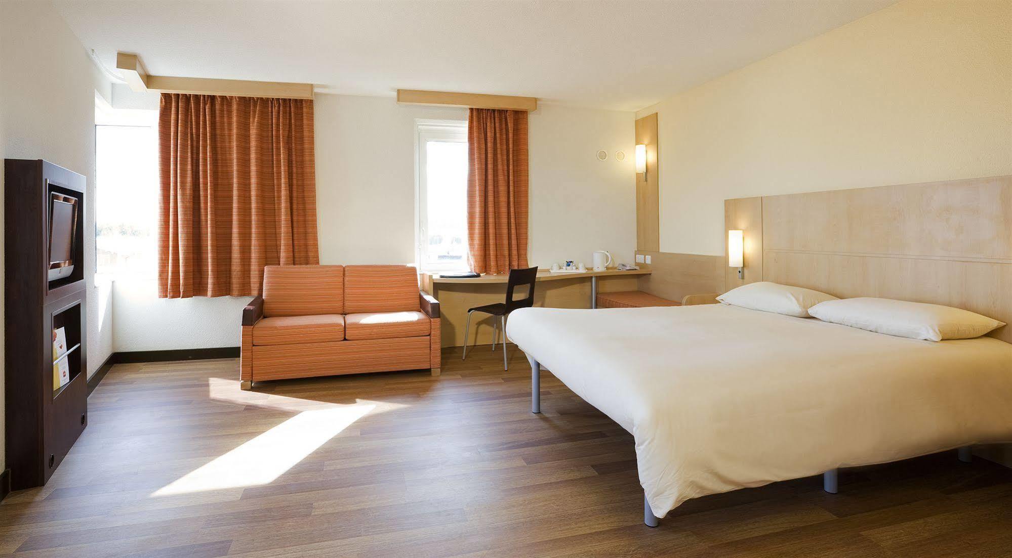 Ibis Bristol Temple Meads Hotel Ngoại thất bức ảnh